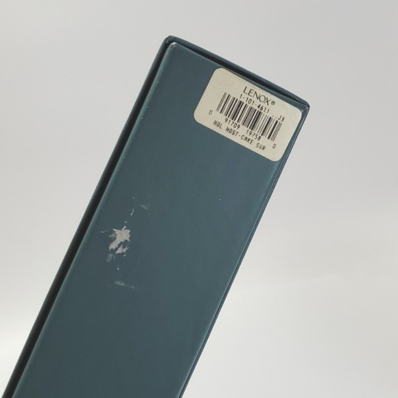 Lenox Holiday "Holly" Cake Server - Picture 7 of 7